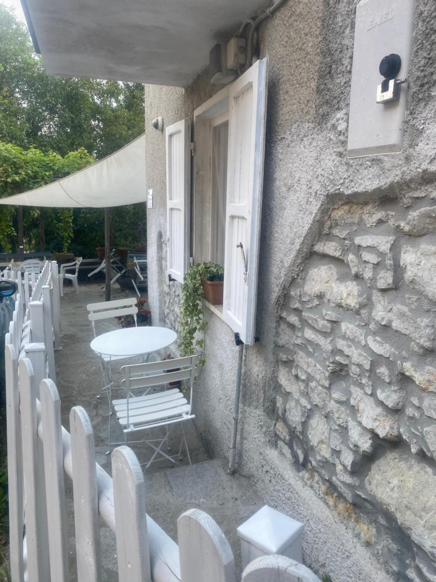 Jolie Petite Maison Chez Barbara Garbagna Exterior photo